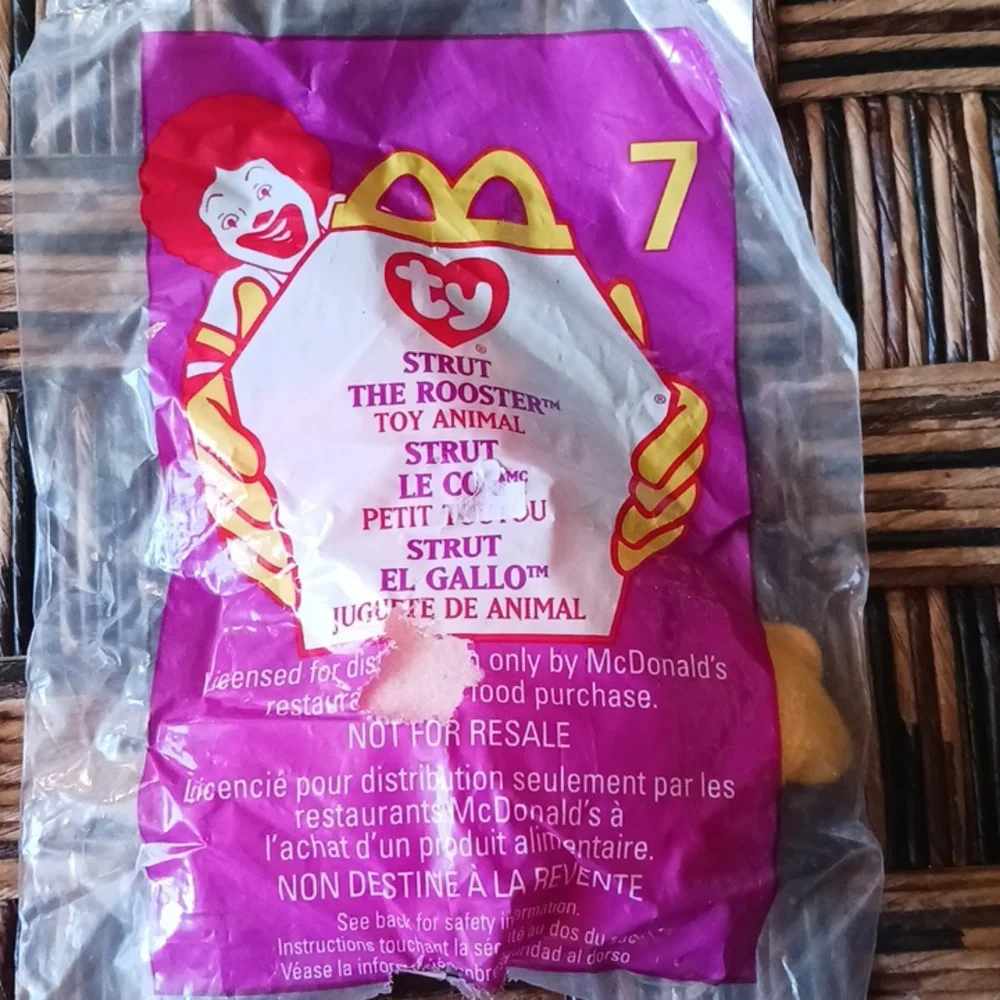 Ty Strut The Rooster 1996 NEW beanie baby